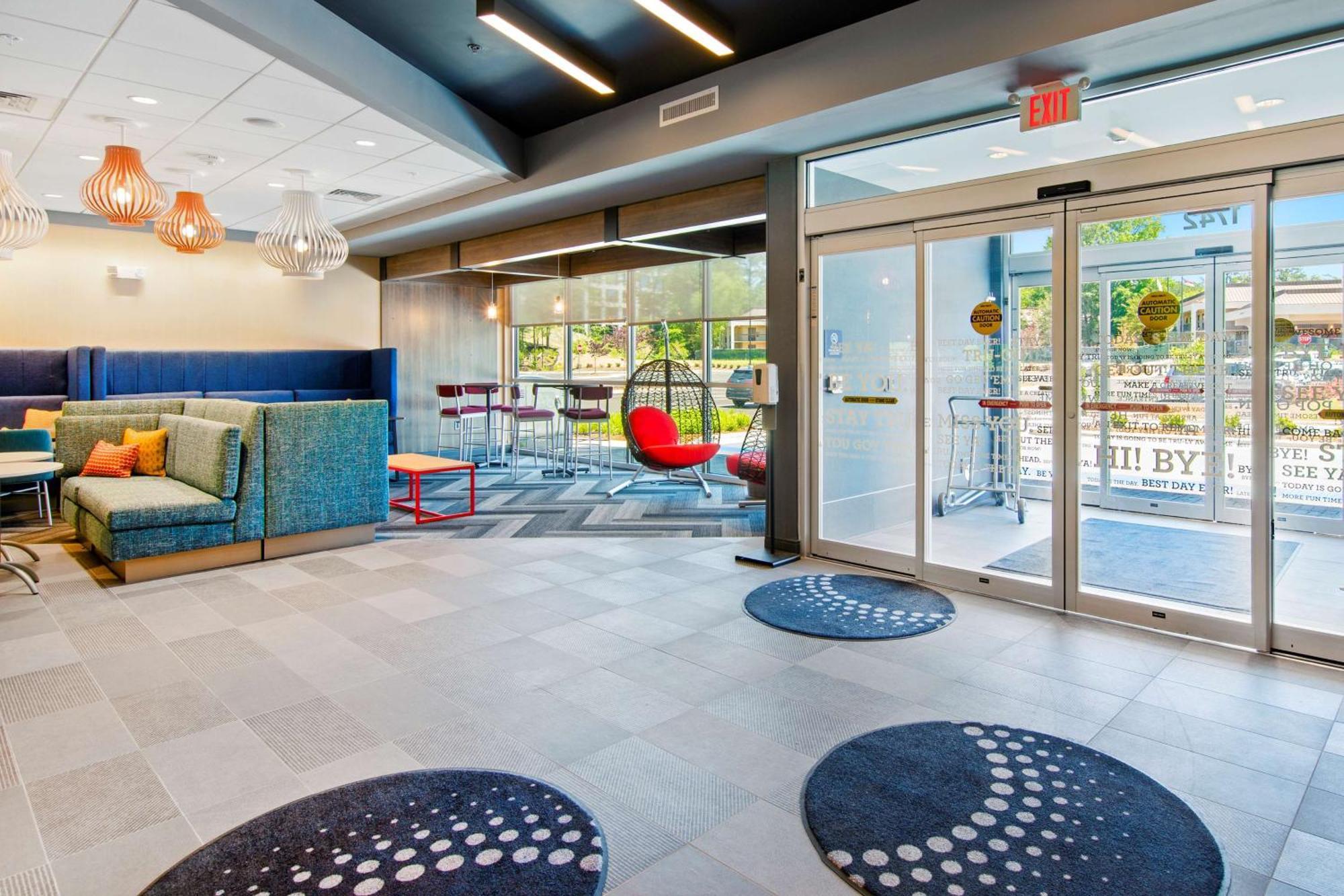 Tru By Hilton Chapel Hill Ξενοδοχείο Εξωτερικό φωτογραφία